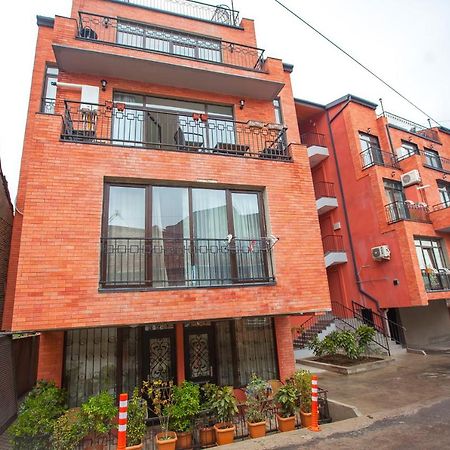 Beautiful Tbilisi On Meskhishvili Turn מראה חיצוני תמונה